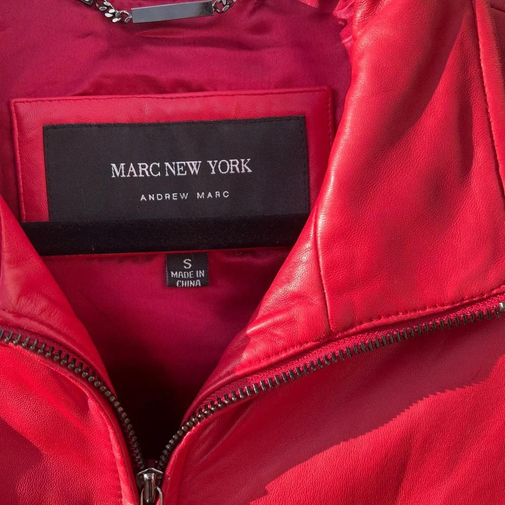 Red leather jacket - Picture 3 of 9